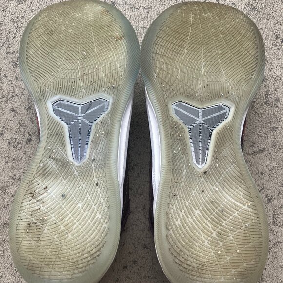Rarely Used Nike Kobe A.D. Mid Size 10.5 Basketball Shoes - Picture 4 of 4